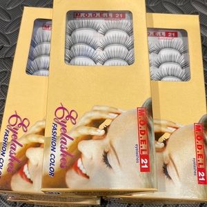 70 pairs! Model 21 false lashes. Style #23